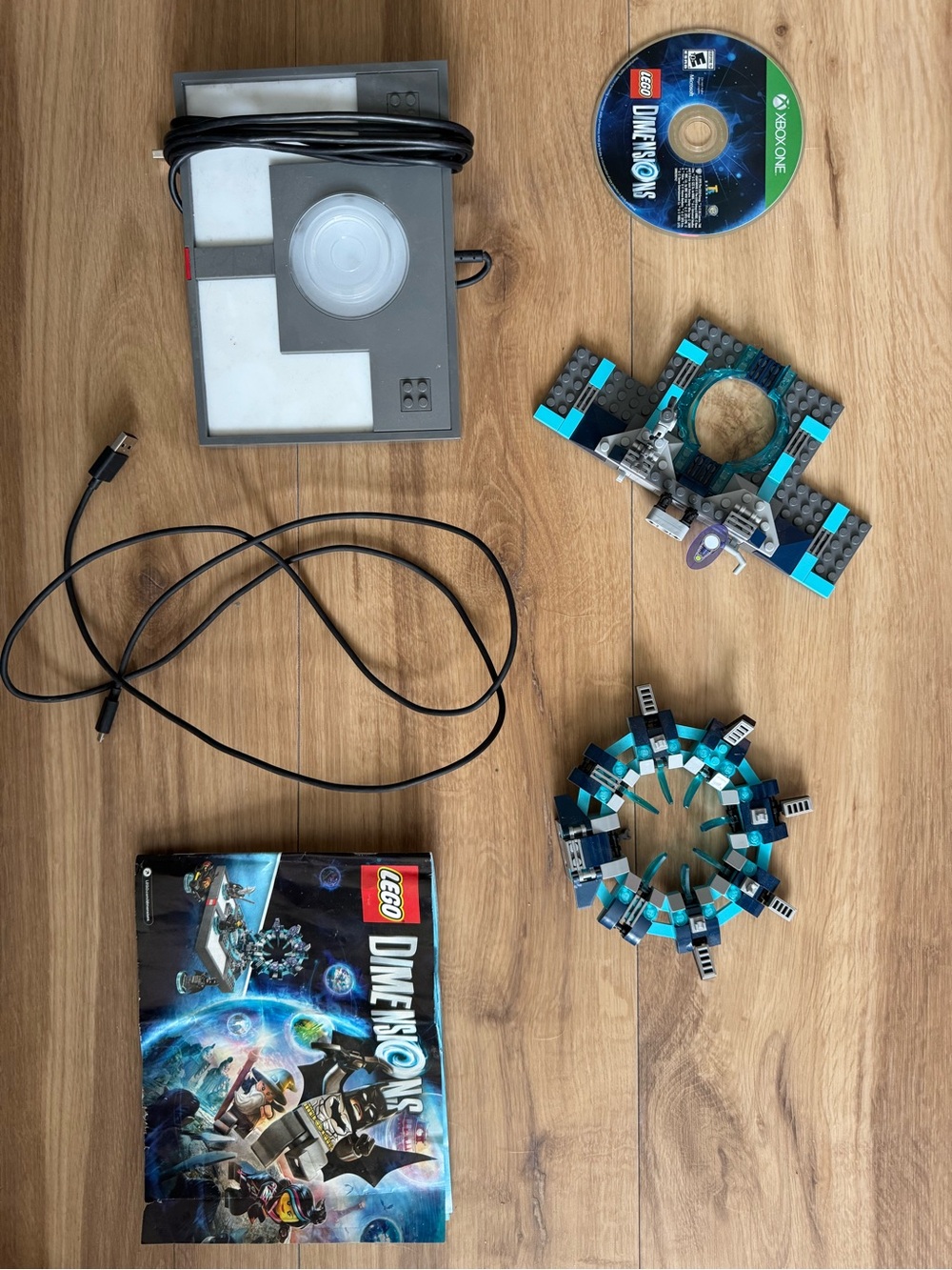 LEGO Dimensions Xbox One Starter Pack Bundle + Figures Portal Disc Tested/Read